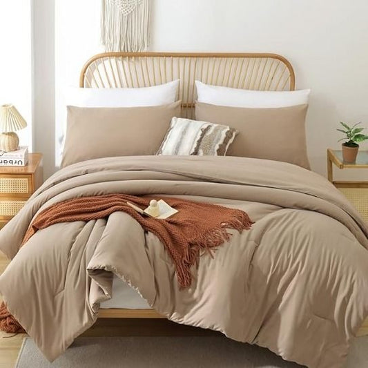 ROSGONIA Comforter Full Size for Girls Boys Teens Olive Green, 3pcs (1 Olive Comforter & 2 Pillowcases), Lightweight Dorm Bedding Blanket Qu